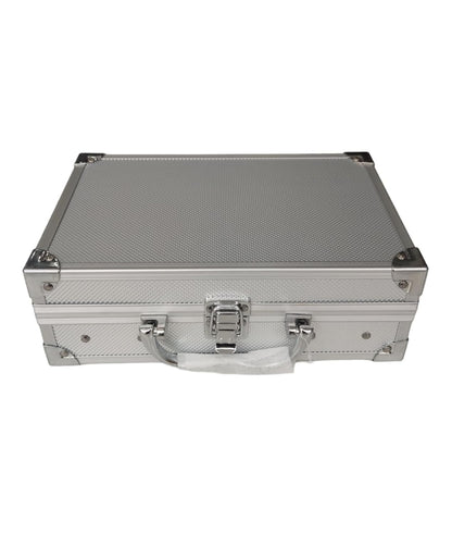 Maleta Prata com Kit de Maquiagem - Fenzza