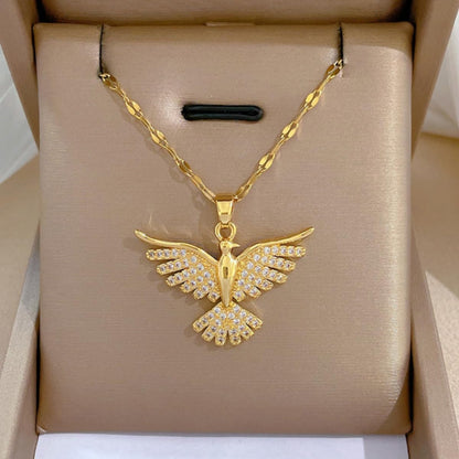 Colar Feminino "Exuberant Majesty" em Aço Inoxidável com Zircônias – Semijoia de Luxo – Inspiração Mitológica e Elegância Atemporal – Unissex – Acompanha Bolsa de Veludo