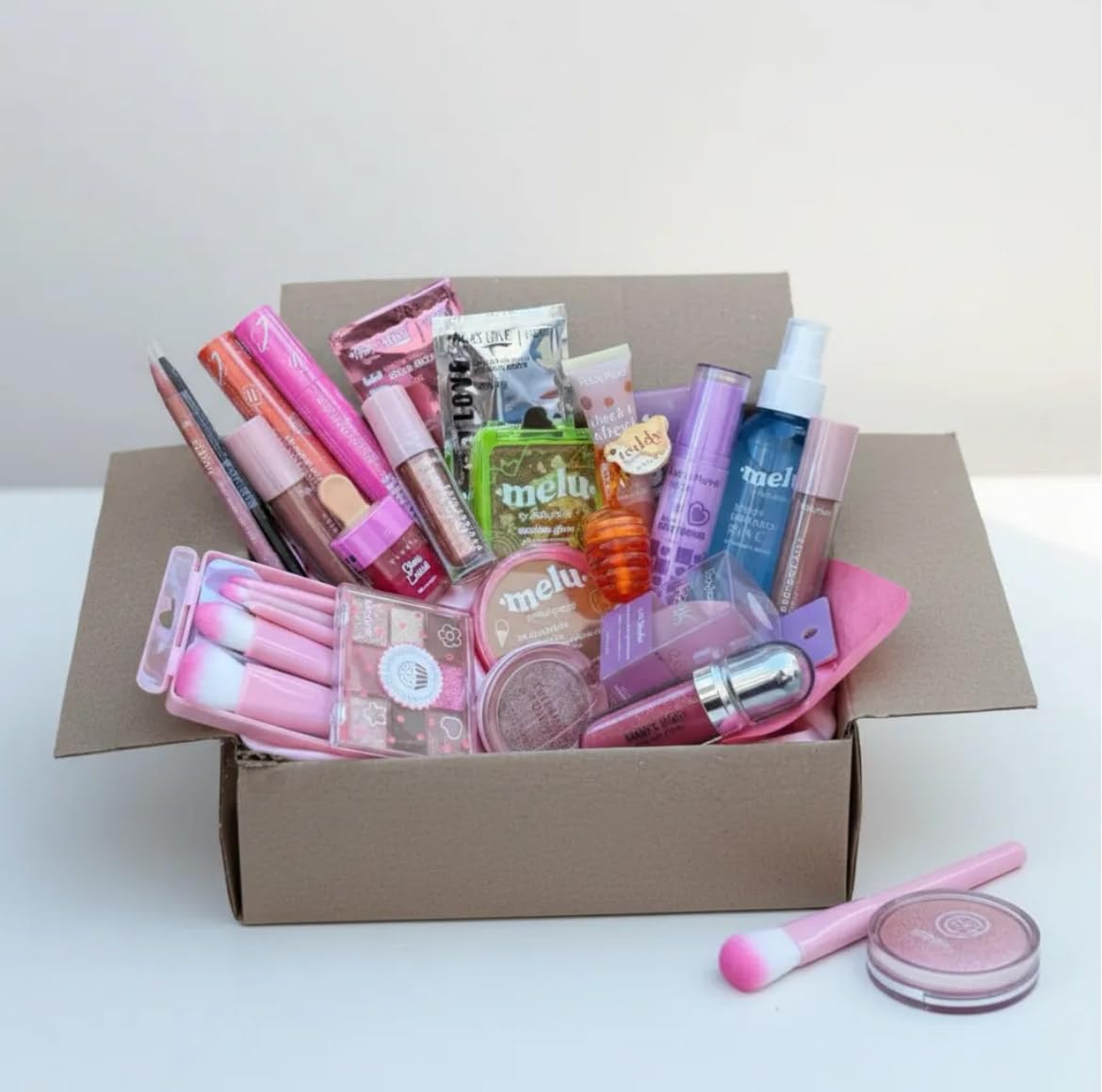 Kit Maquiagem 10 itens Blogueira Completo Beleza