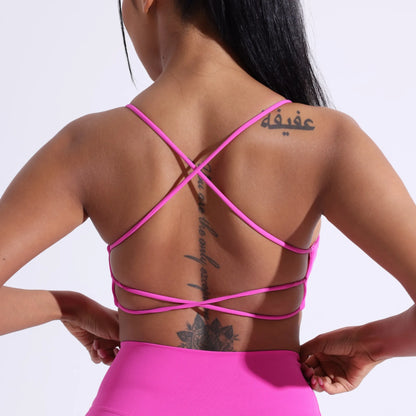 Roupa íntima de ioga para academia de cor sólida, feminina, alças cruzadas nas costas, sutiã fitness de alta resistência, top esportivo justo e abrangente com bojo