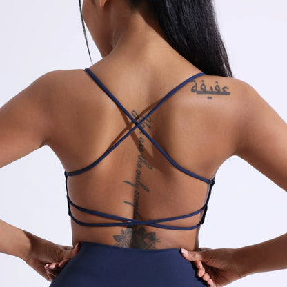 Roupa íntima de ioga para academia de cor sólida, feminina, alças cruzadas nas costas, sutiã fitness de alta resistência, top esportivo justo e abrangente com bojo