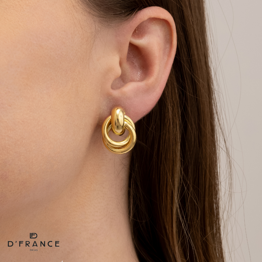 Brinco Argola Elos Entrelaçados Pequeno Banhado a Ouro 18K - D France Semijóias