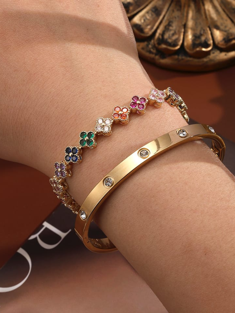 Conjunto Bracelete de Aço Inoxidável e Pulseira Feminina Acessórios Femininos kit Dourado prata