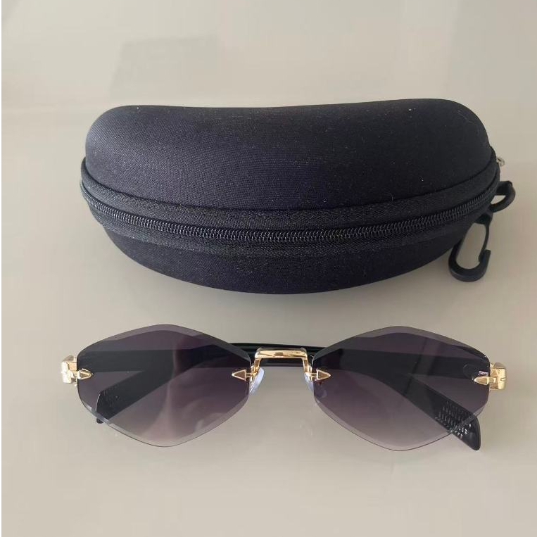 Óculos de Sol Feminino Sem Aro UV400 — Design Geométrico