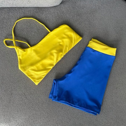 Conjunto Fitness Feminino com Top Forrado e Short de Cintura Alta