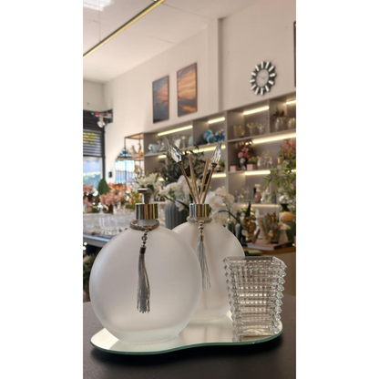 Kit Lavabo Banheiro Luxo Completo Bandeja Espelhada Dourada Difusor Aromatizador Porta Sabonete