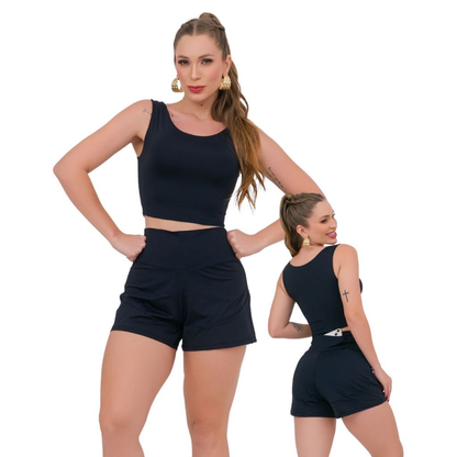 Conjunto Fitness Feminino com Shorts Duplo e Bolso Traseiro